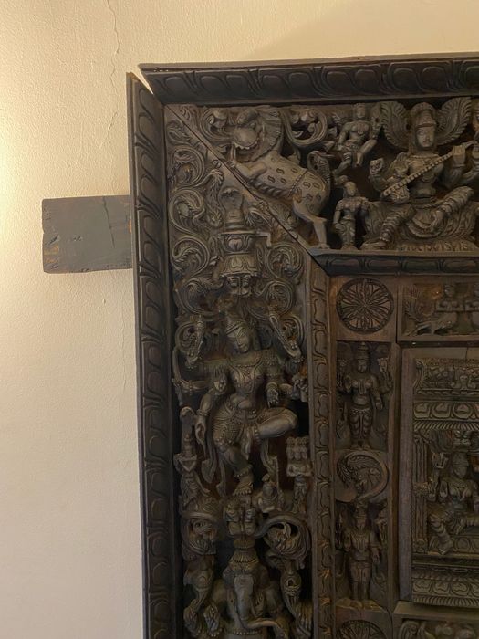 Antiga e rara porta Indiana