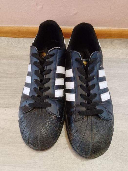 продам adidas superstar
