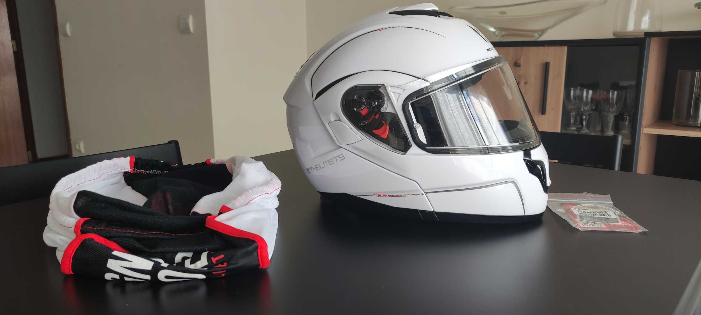 Capacete de moto, marca MTHELMETS