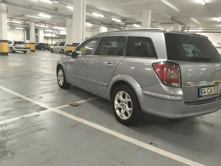 Opel astra 1.3 CDI ano 2006