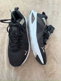 Buty sportowe damskie. Puma