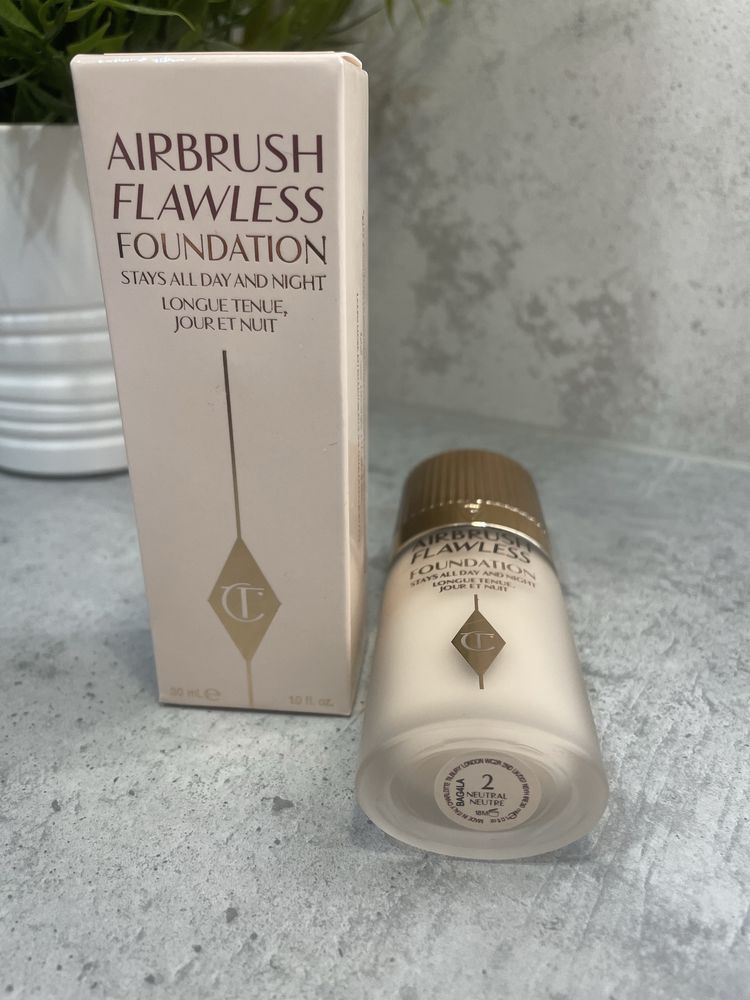 Podklad Charlotte Tilbury nowy