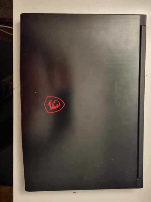 Portátil MSI GF63 8RD