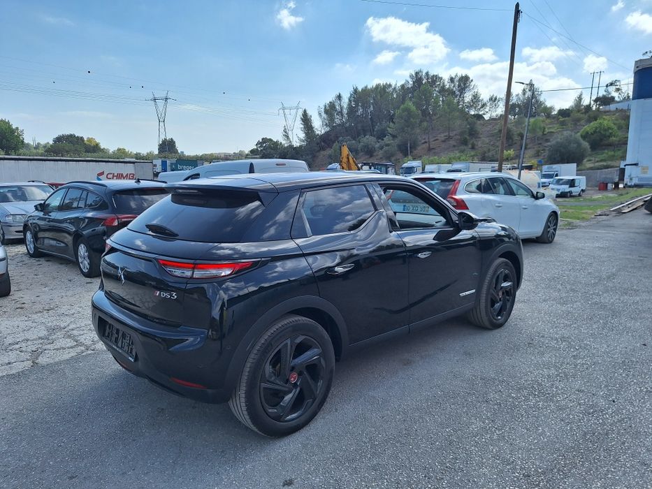 DS DS3 Crossback E-TENSE PERFORMANCE LINE
