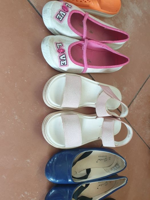 Buty dziewczęce rozmiar 30 plus 31 32 33  Cena za wszystkie