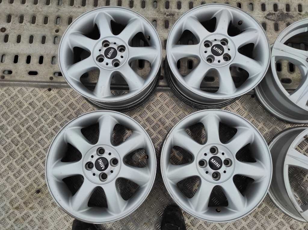 Mini One R50 R56 felgi aluminiowe 16 cali z Niemiec ładny stan