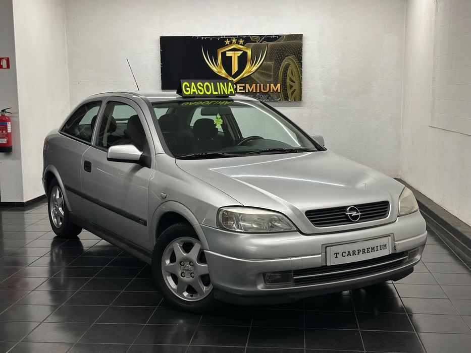Opel Astra 1.4i 16V Sport