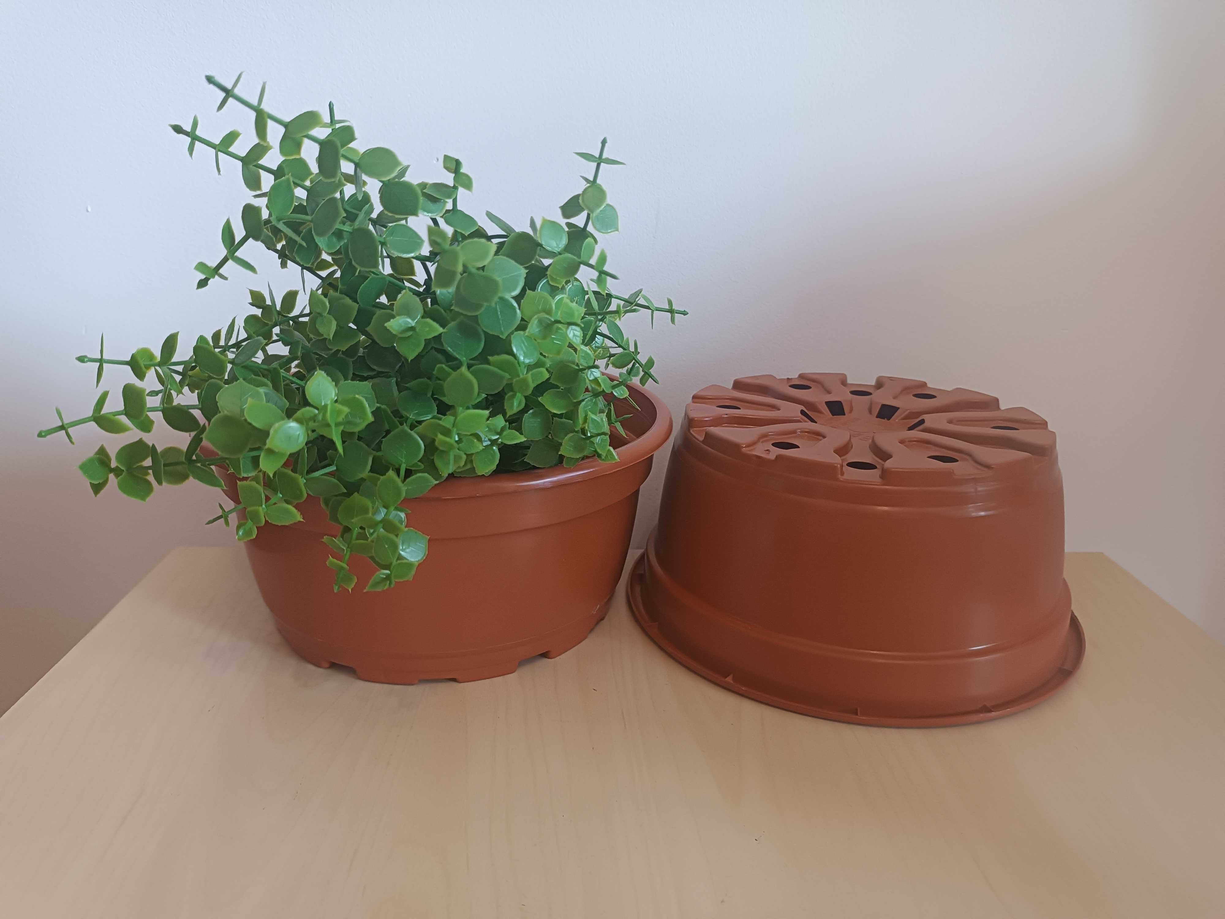 miski doniczki chryzantemowe 3 L na grób 22,5 cm chryzantemy terakota