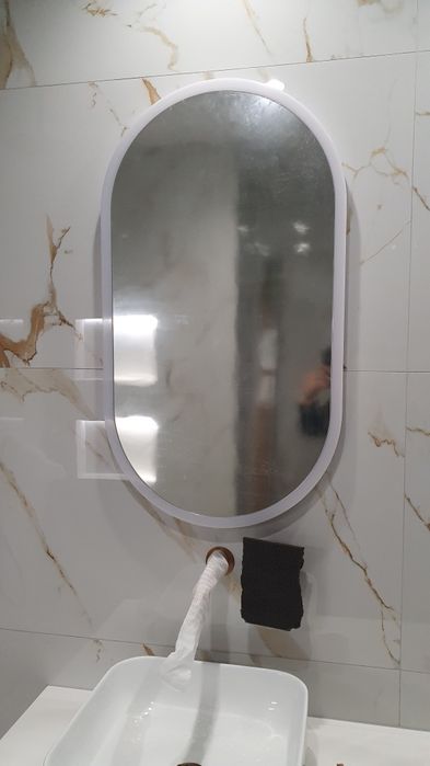 Espelho Canada
SENSOR E LUZ FRIA