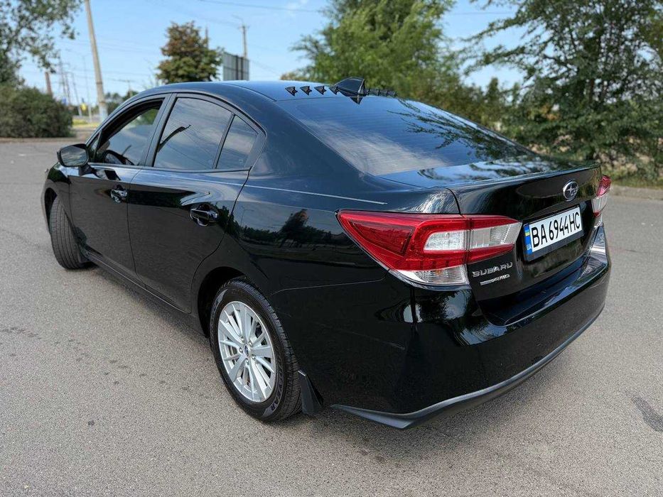 Avtoreal Subaru Impreza Бензин 2.0