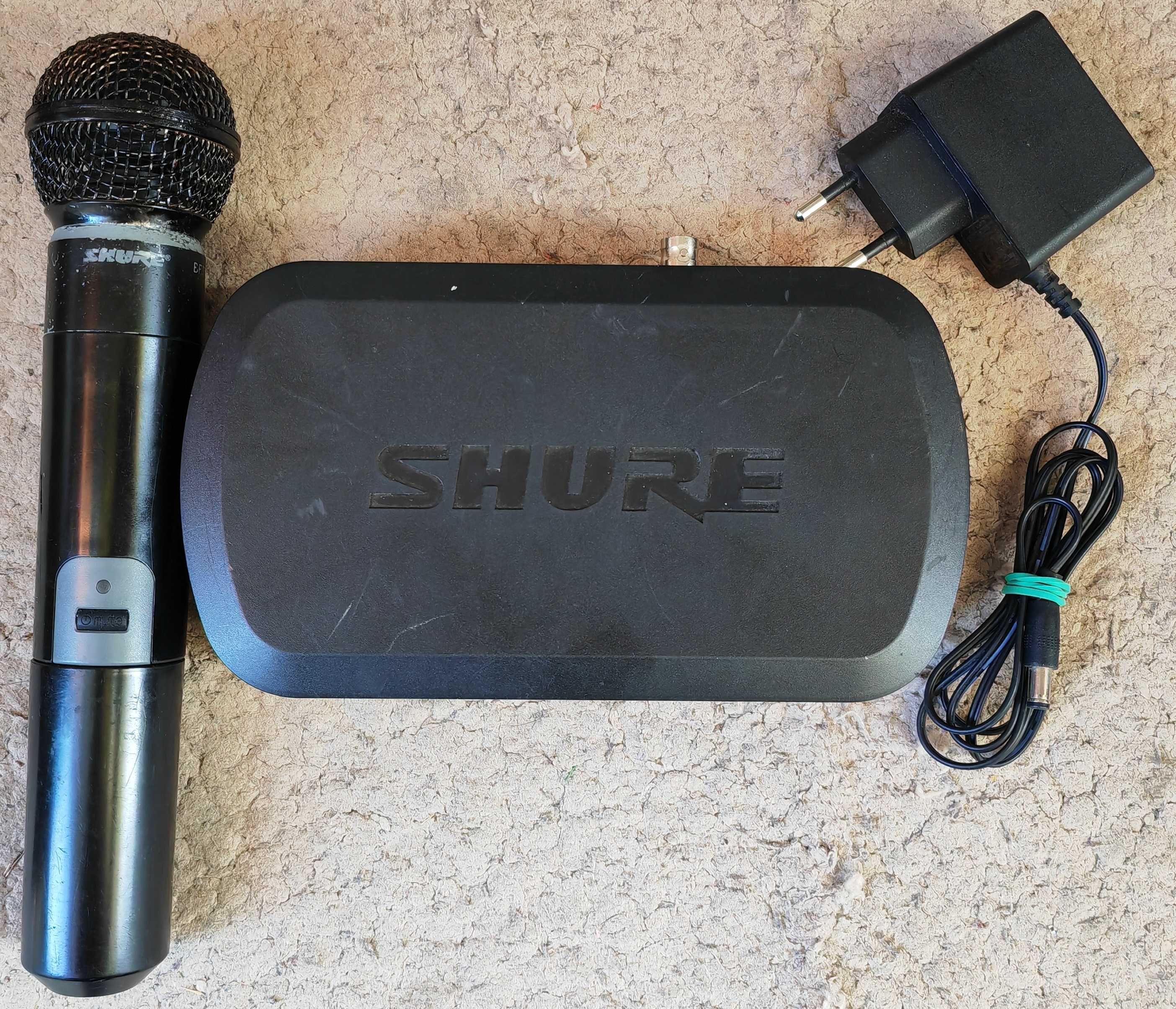 Микрофон SHURE PG-4.
