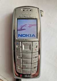Telefon Nokia 3120 z ładowarką