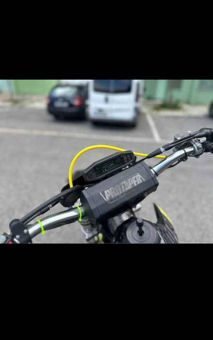 Vendo ou troco drz400e