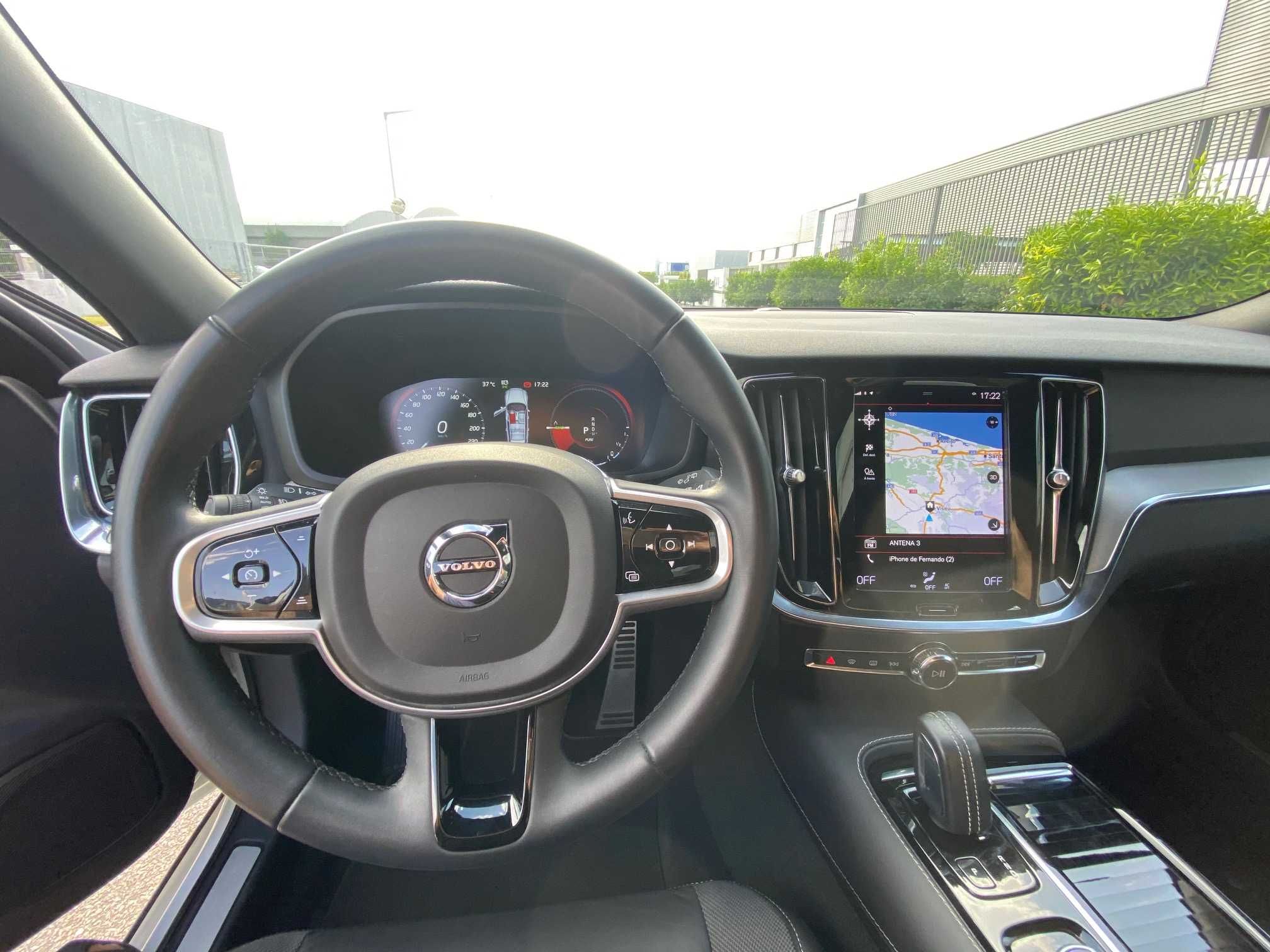 Volvo V60 T80 hibrido plug-in R-design AWD