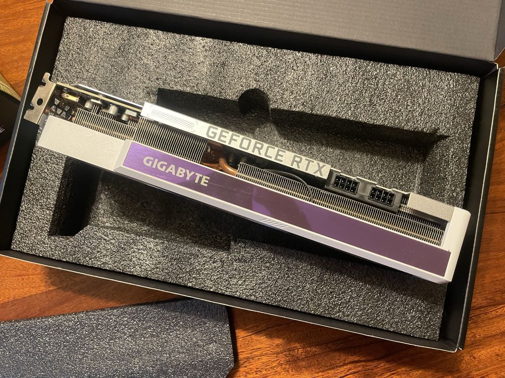 Karta graficzna Geforce RTX 3070Ti vision OC 8G