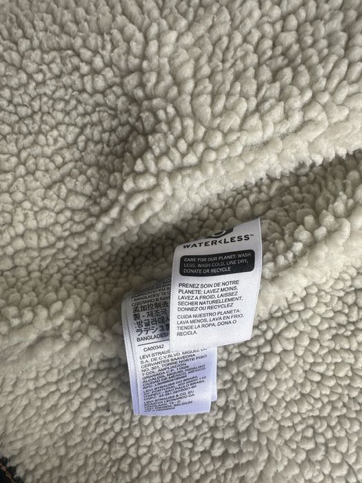 Куртка Levis Sherpa Jacket М