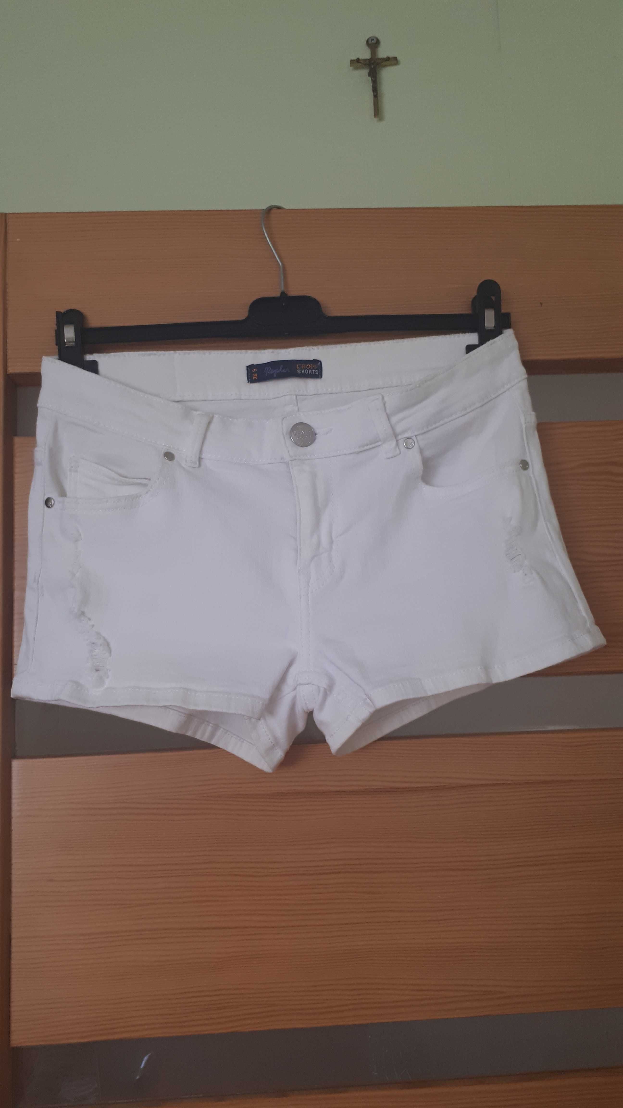 Białe jeansowe szorty marki cropp roz. 36 S