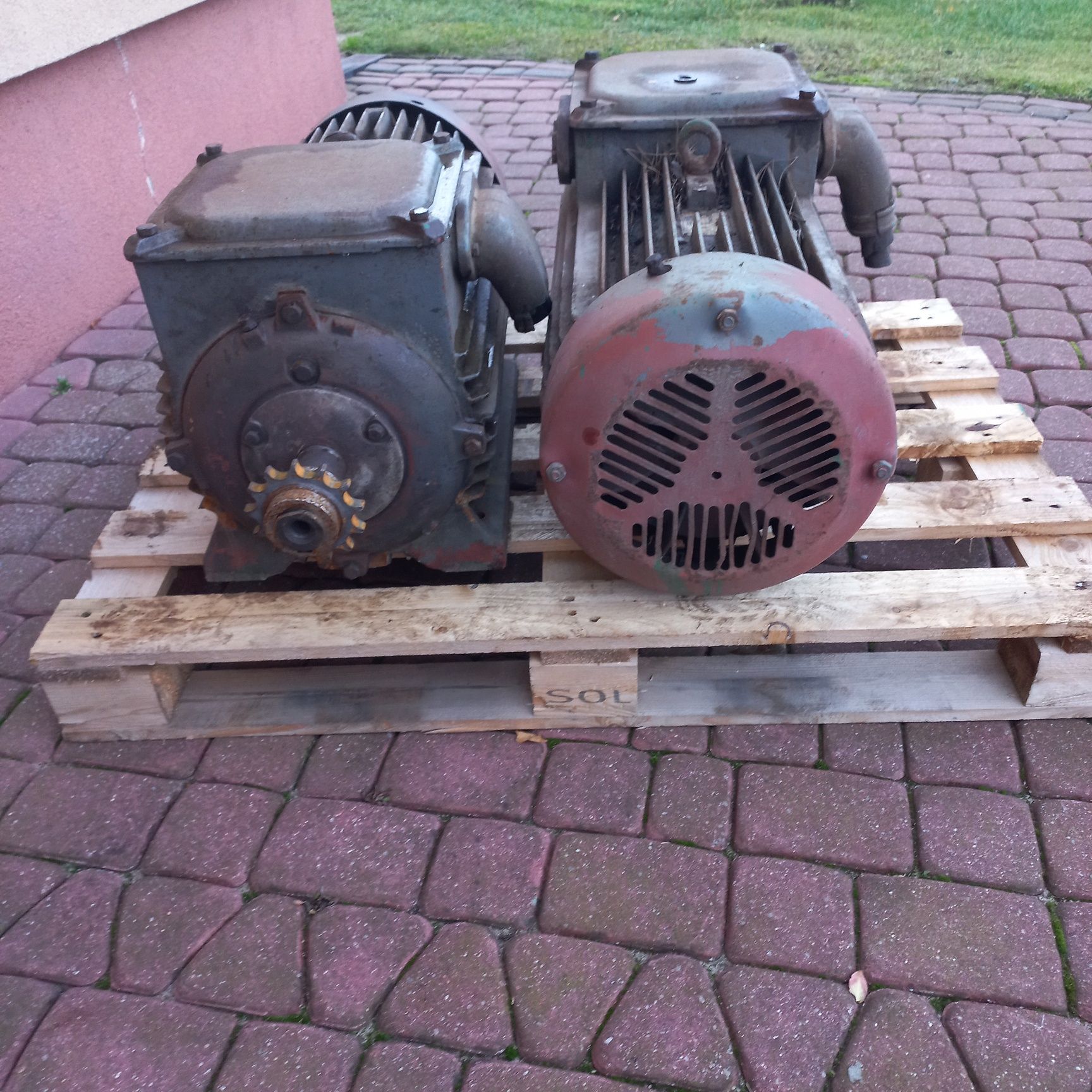 Silnik elektryczny 17 kw  970 obrotow z hamulcem elektromagnetycznym