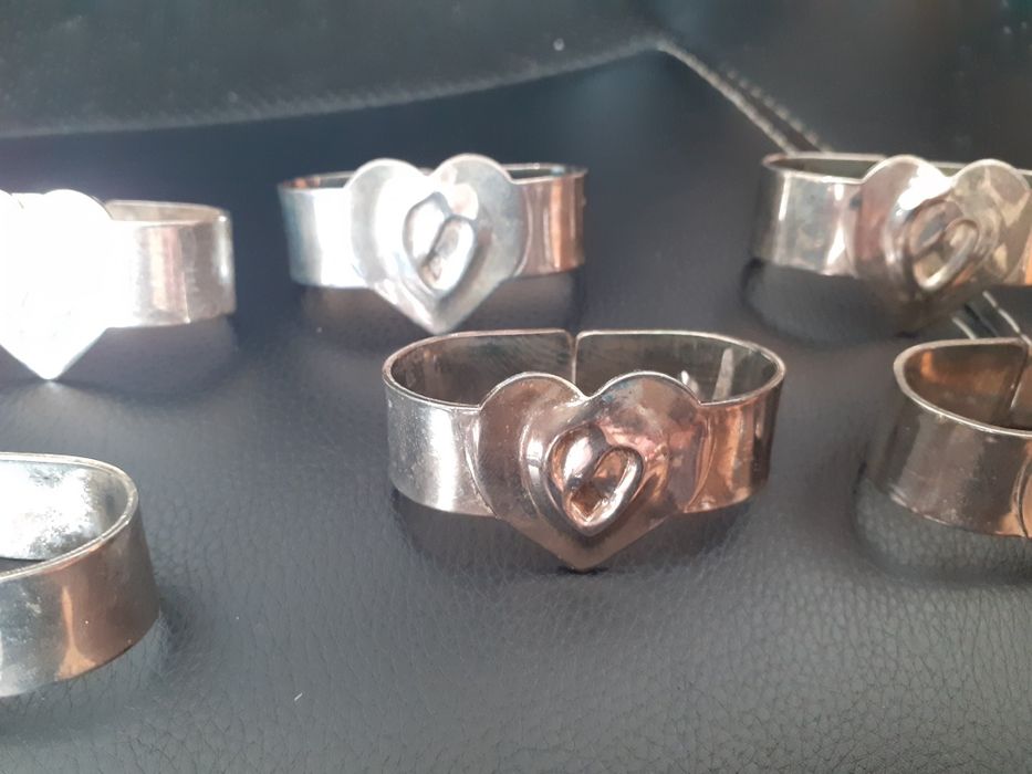 Serwetniki metal 8szt