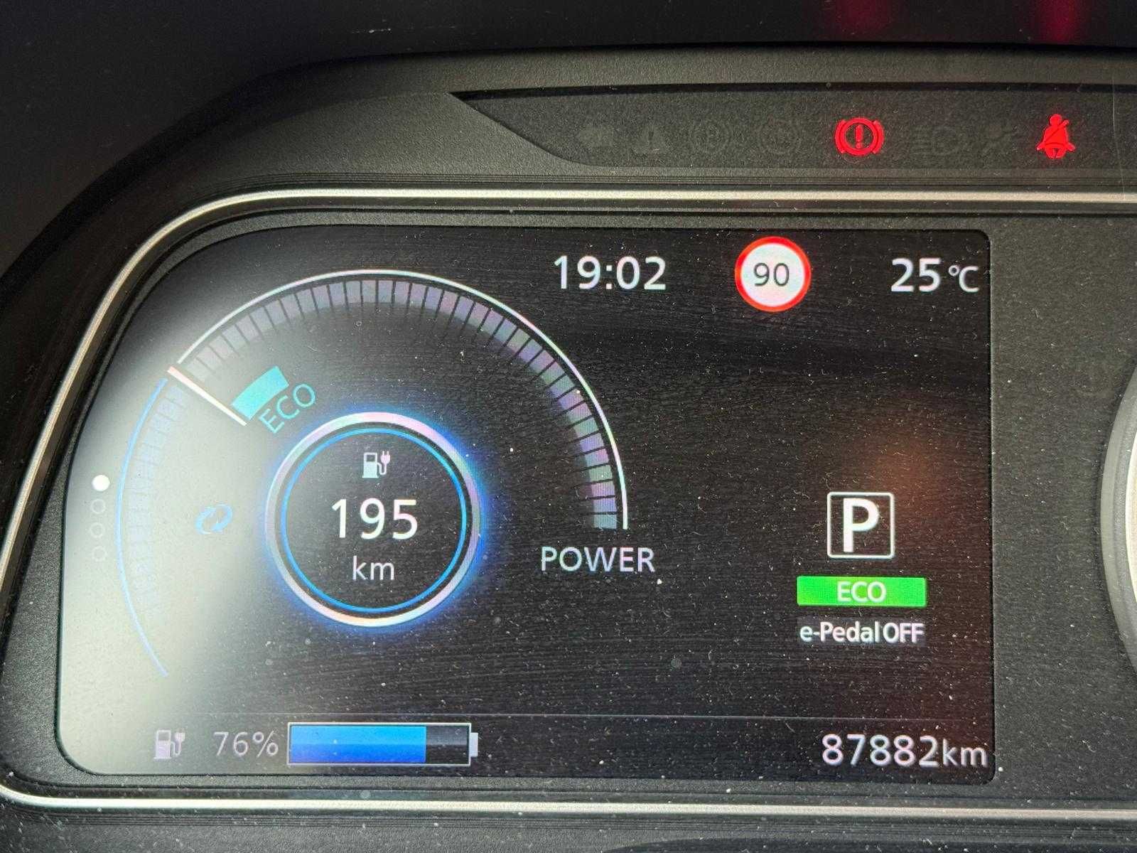 Nissan Leaf N-Connecta 40 kWh