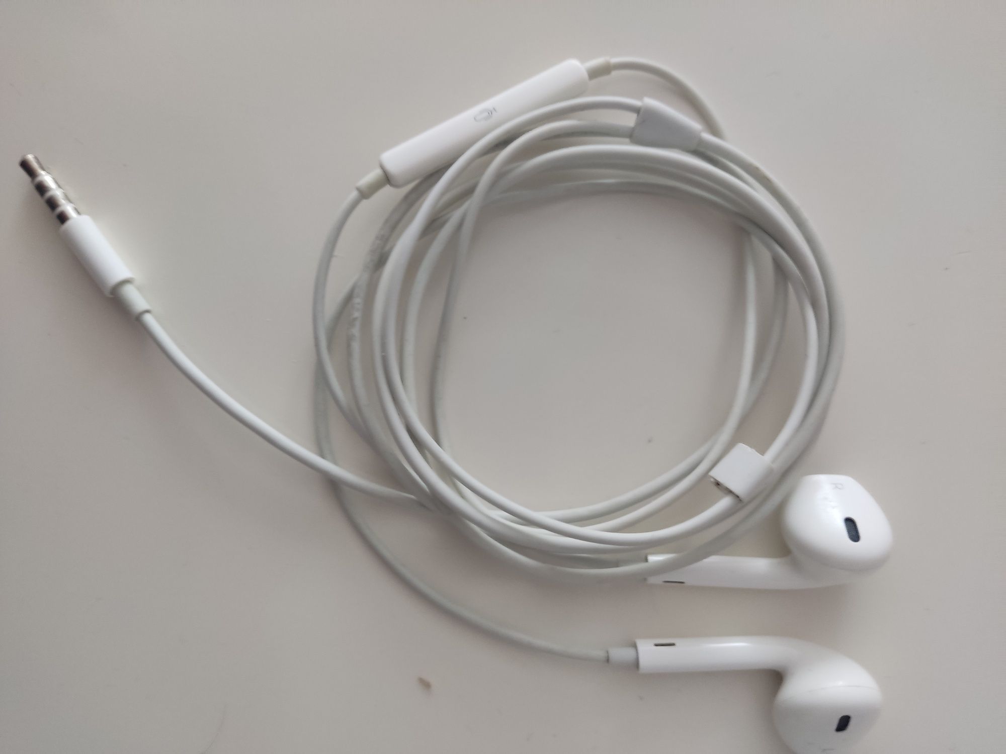 Наушники Apple EarPods , Оригинал. Джек 3.5 мм