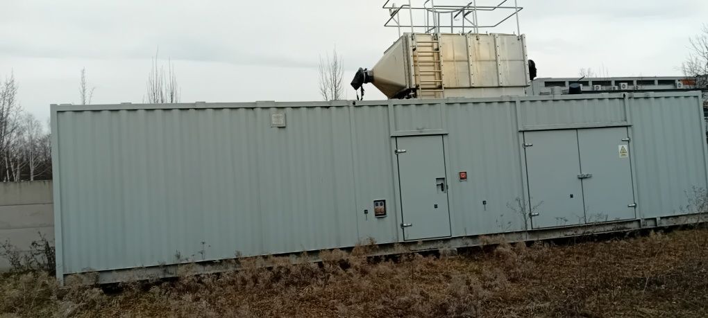 Kontener 13,5 m x 3 m x 3 m = 41 m kw nieużywany wyciszone ocieplone