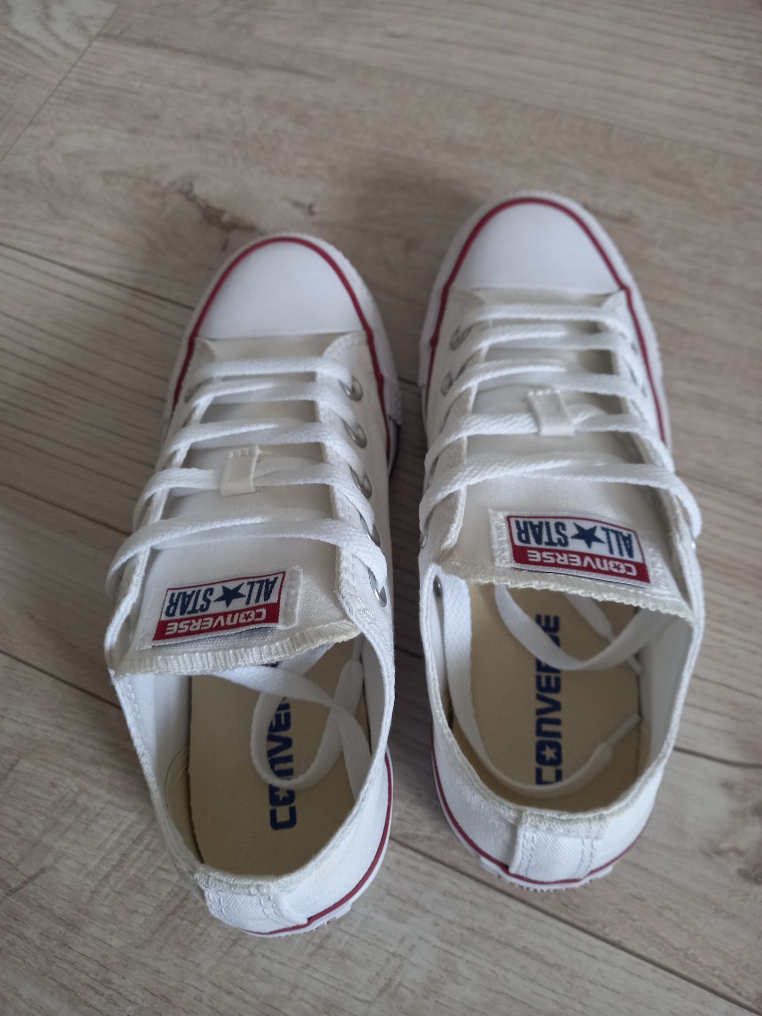 Продам кеды Converse