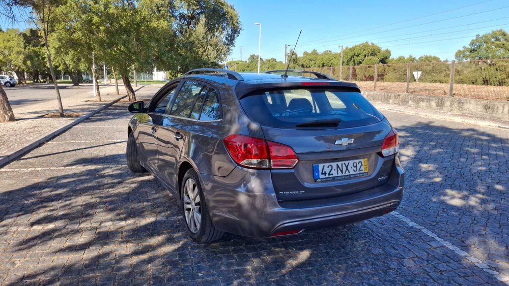 Chevrolet Cruze SW 1.7 VCDi LTZ