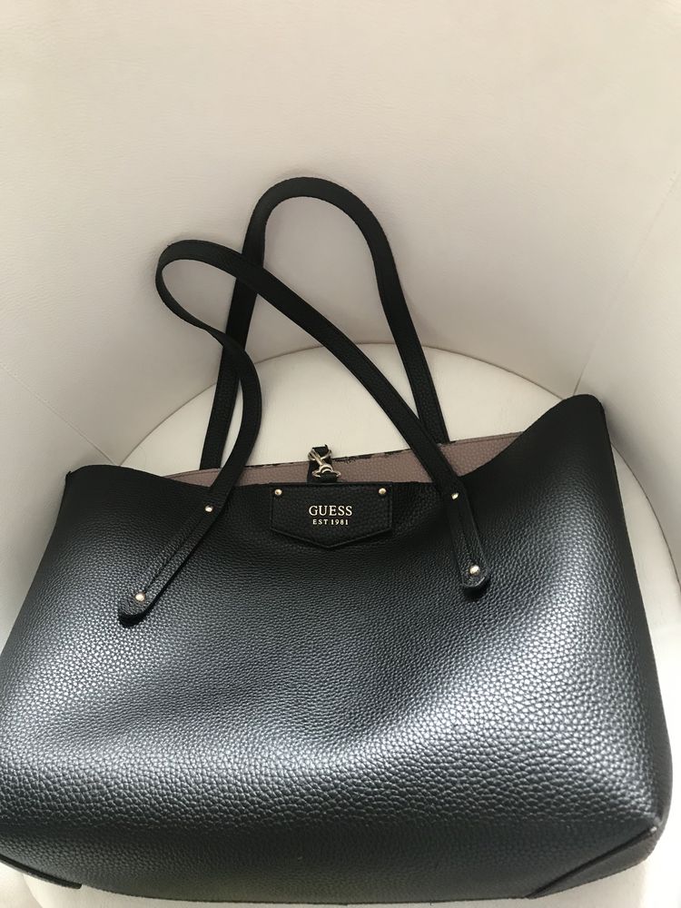 Torba Guess eko skóra z logo.