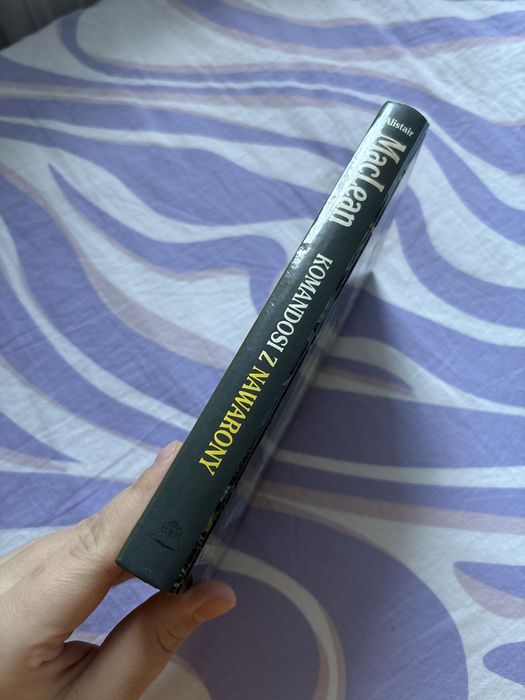 Książka „Komandosi z Nawarony” Alistair MacLean