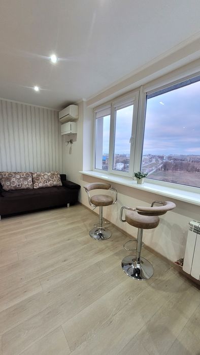 Видовая 3-х кв. Метро! Сертифікат!