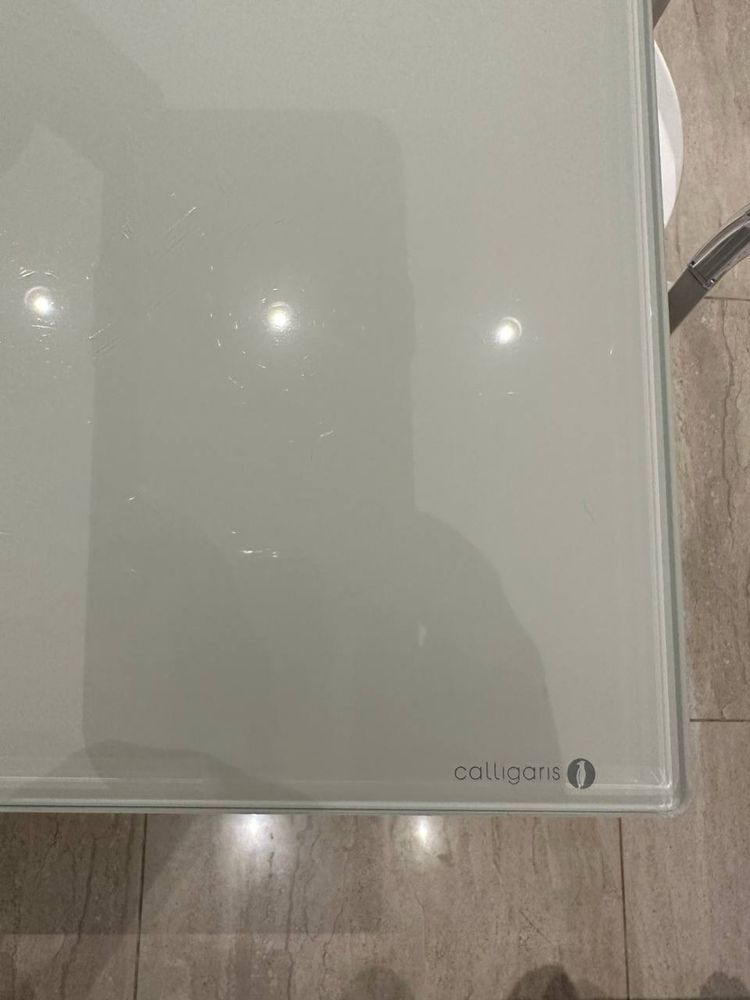 Продам стол Calligaris