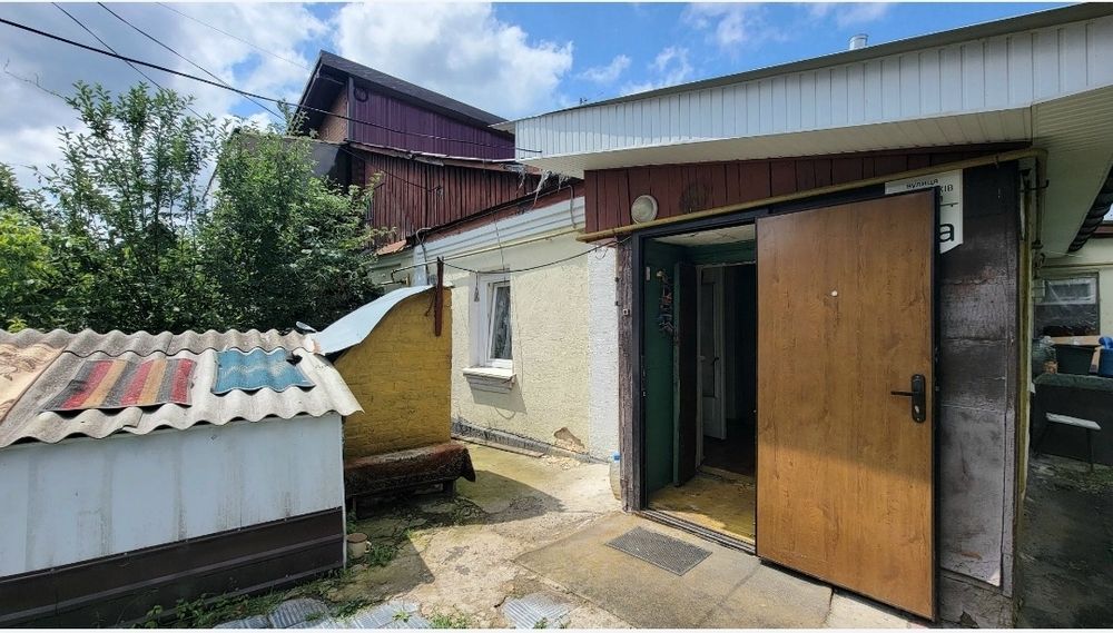 Оренда будинка на Малікова