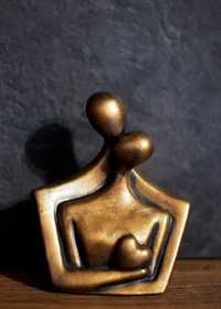 Rzeźba z gipsu, Para Zakochanych, ogniste złoto, wys. 11,8 cm