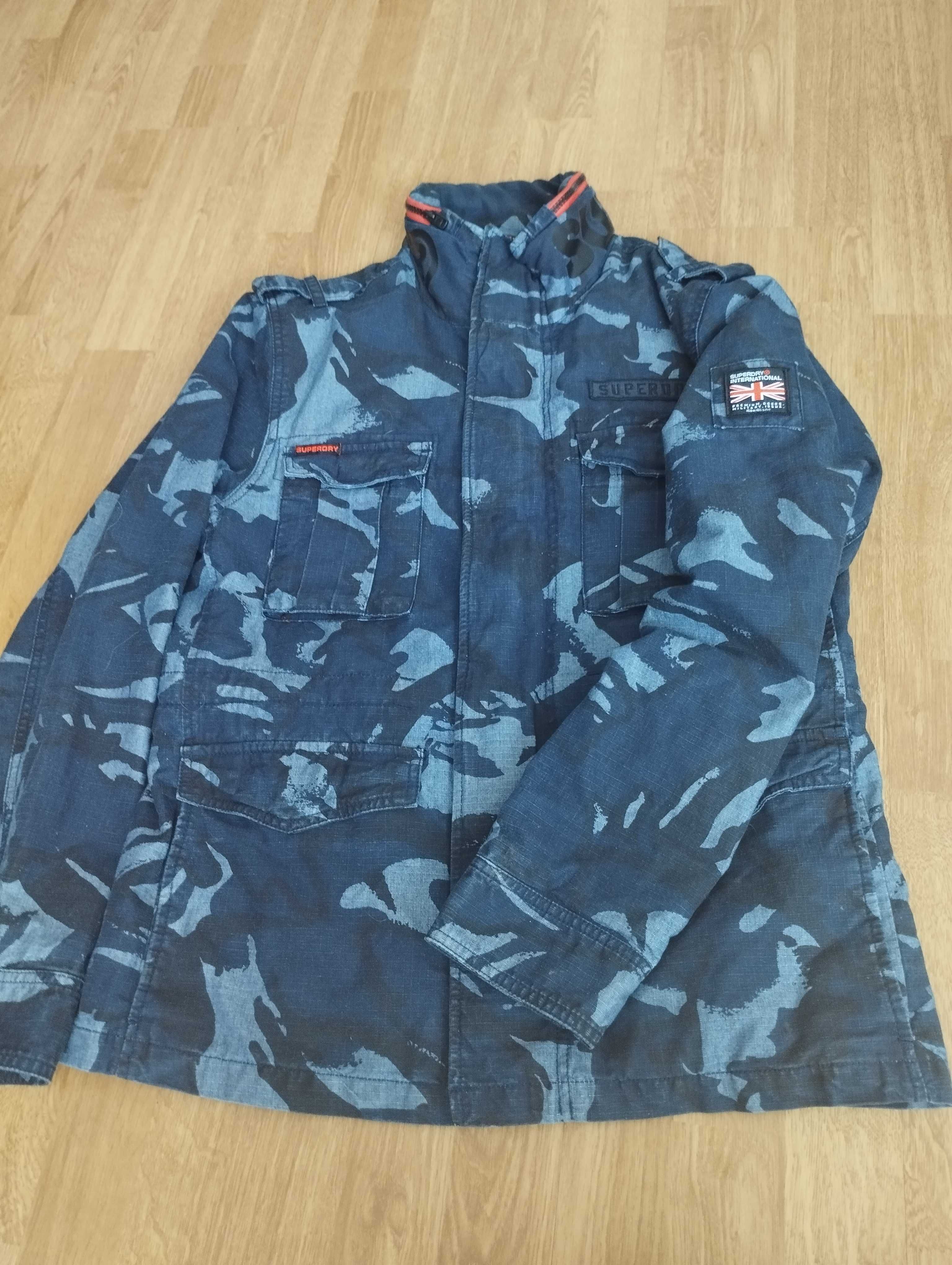 Kurtka męska marki superdry