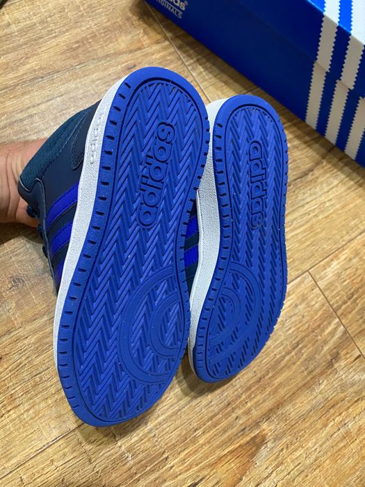 Adidas кроссовки кросівки детские хайтопы Адидас оригинал р.30