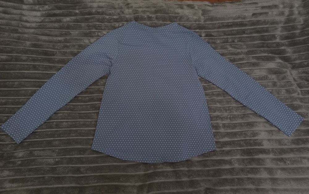 Синя дитяча кофтинка