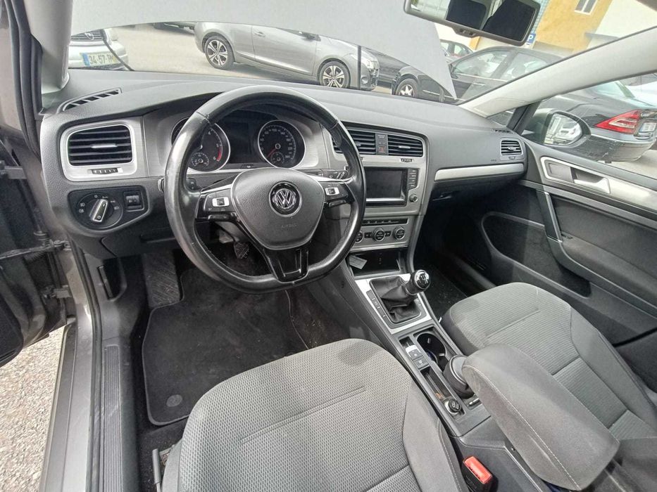 Volkswagen Golf 1.6 tdi 2015