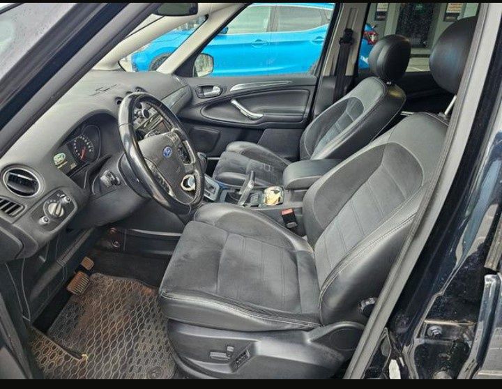 Ford s max titanium 2.2 TDCi 200 km automat