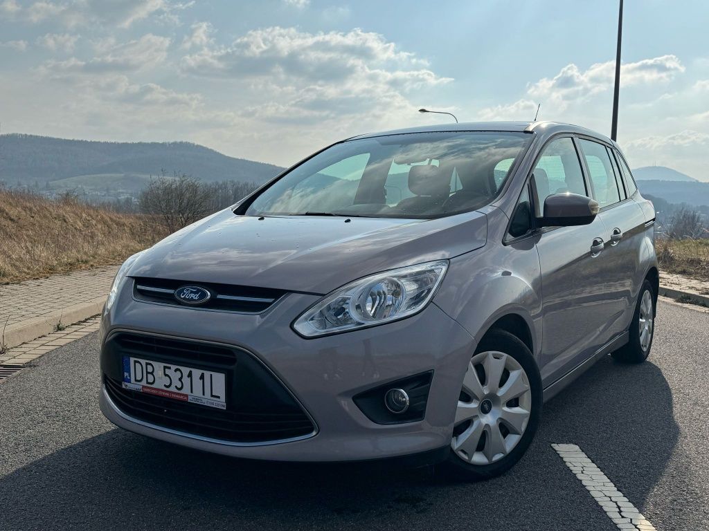 Ford grand C-Max niski przebieg