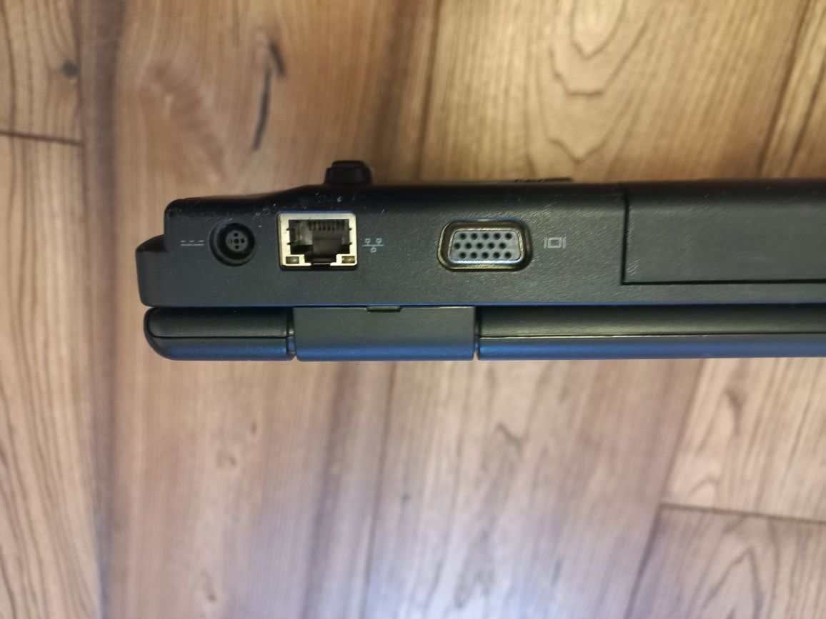 Продам працюючий Ноутбук Dell Vostro 1510, DualCore Intel 2GHz GeForce