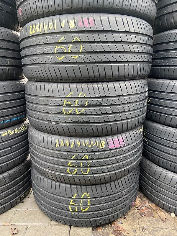 225/40/18 Firestone RoadHawk_6,2mm_4szt_(60)