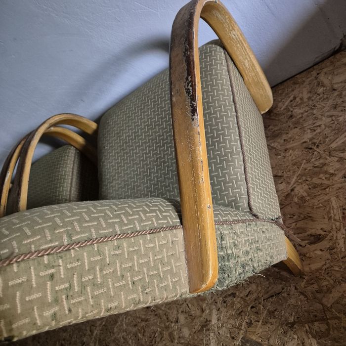 Para foteli Jindrich Halabala, oryginały.