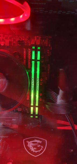 Hyperx predator 16GB (2x8GB) CL 16 ddr4 3200Mhz RGB