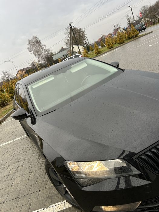 Шкода супер Б 2016р Skoda superb