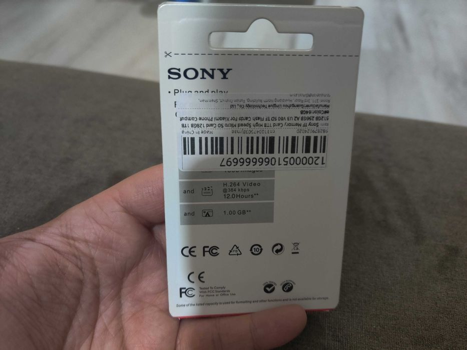 Фейковая Карта памяти SONY micro SD XC 64Gb U3 V30 A1 10С + SD адаптер