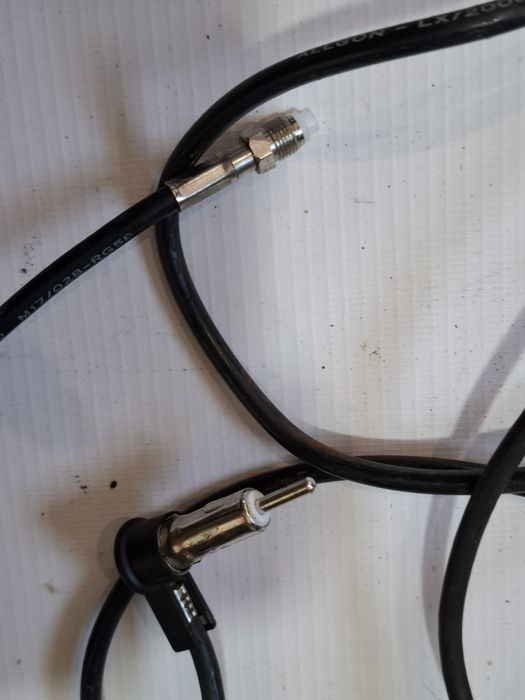 Антена с проводкой и кронштейном Мерседес Т124