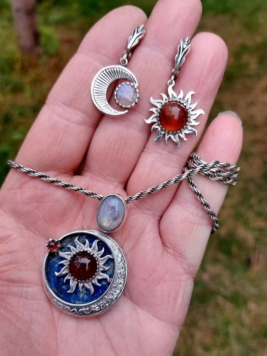 Авторський срібний набір прикрас із натуральними каміннями