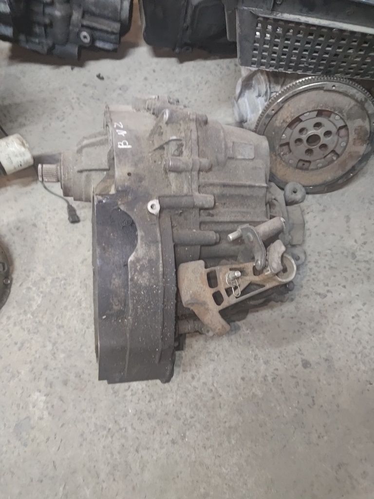 Коробка передач jfs механіка vw t5 Фольксваген т5