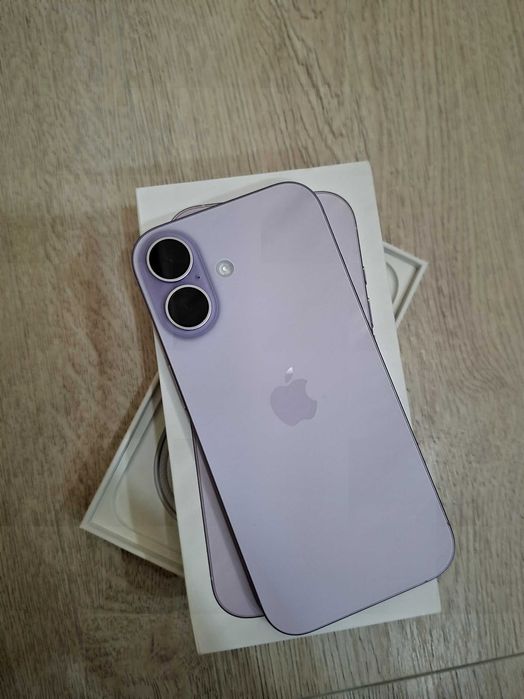 Vendo iPhone 17 256gb roxo novo com garantia de loja